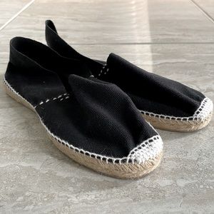 Espadrille loafer pull on shoe, 7